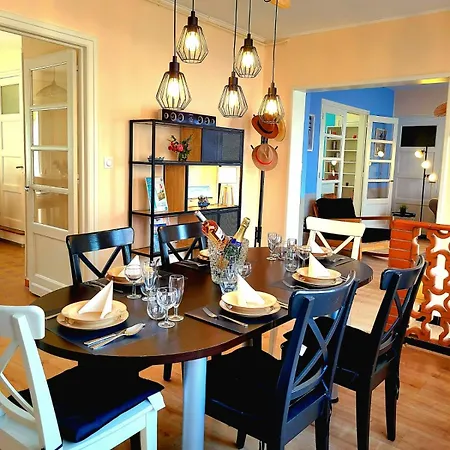 La Brainoise Maison Familiale Chaleureuse Avec Jardin Et Sauvage *