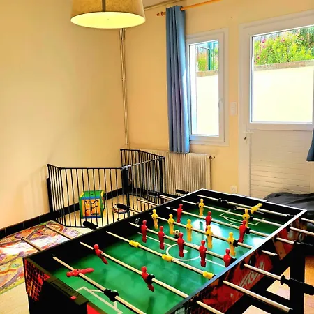 La Brainoise Maison Familiale Chaleureuse Avec Jardin Et Sauvage *