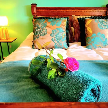 Vakantiehuis La Brainoise Maison Familiale Chaleureuse Avec Jardin Et Sauvage *