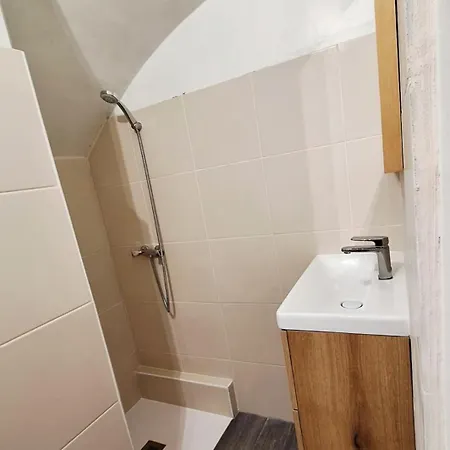 La Brainoise Maison Familiale Chaleureuse Avec Jardin Et Sauvage *